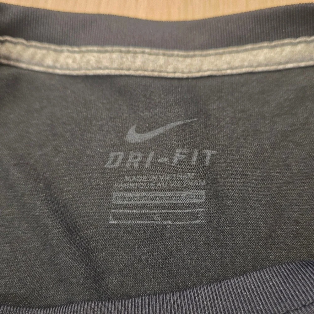Nike Dri-Fit Performance Long Sleeve Sweater Mens Large Duke‎ Blue Devils